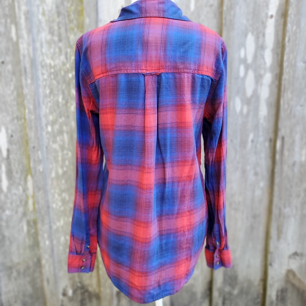 (SOLD) AEO Vintage Boyfriend Red and Blue Plaid B… - Picture 7 of 8